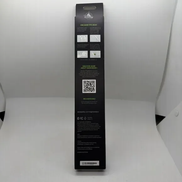 New Walt Disney World Cinderella Castle Black & Gold MagicBand+ New Magicband ! - Picture 2 of 11